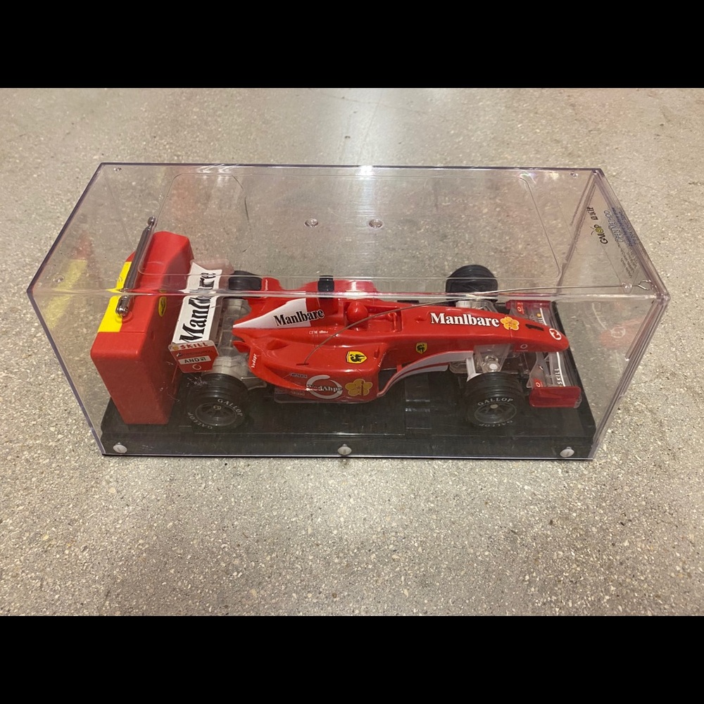 GALLOP MANLBARE Remote racing car